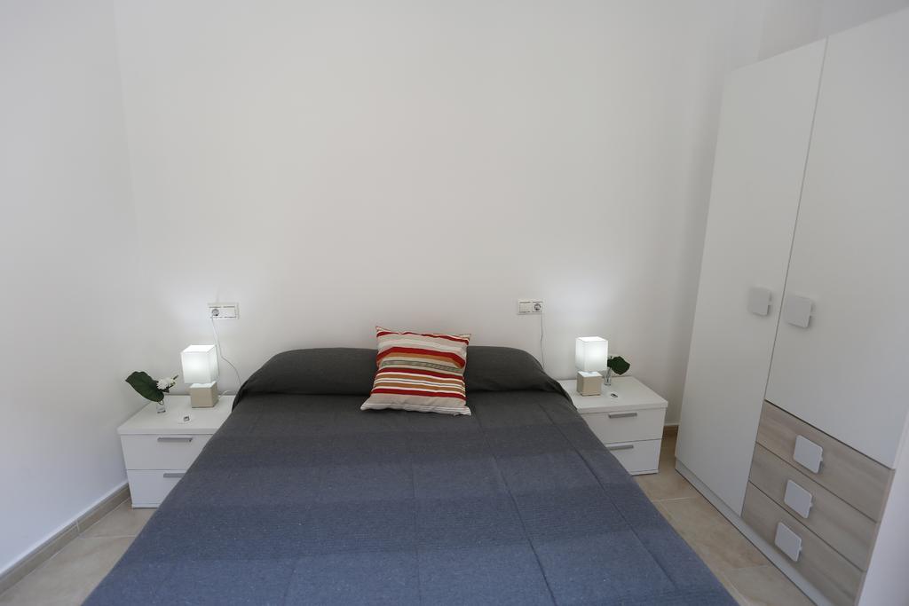 Apartaments Claudia Реус Экстерьер фото