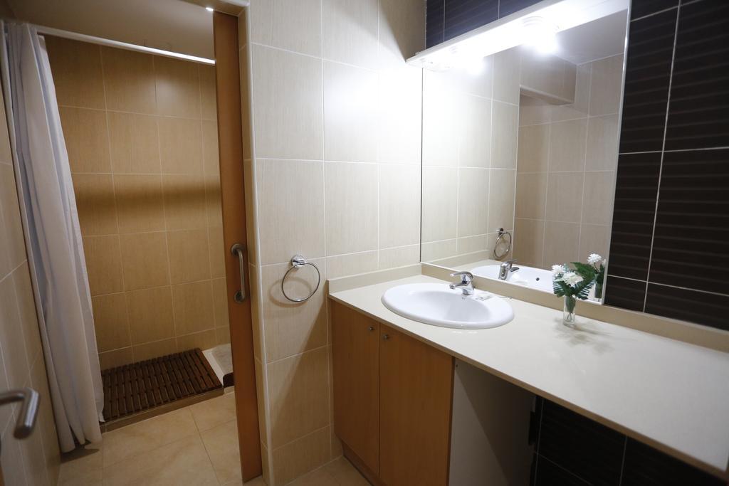 Apartaments Claudia Реус Экстерьер фото