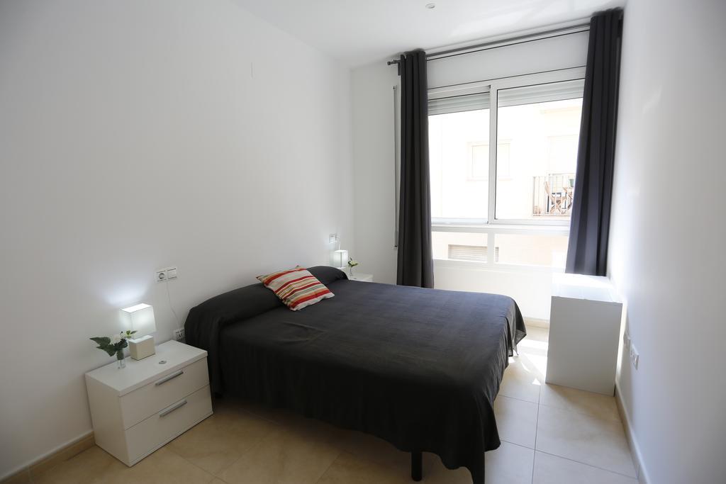 Apartaments Claudia Реус Экстерьер фото